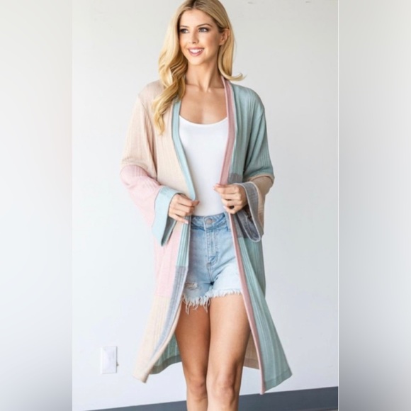 💼 Pastel Color Block Cardigan ~ Long Body ~ Made in USA - Picture 4 of 8